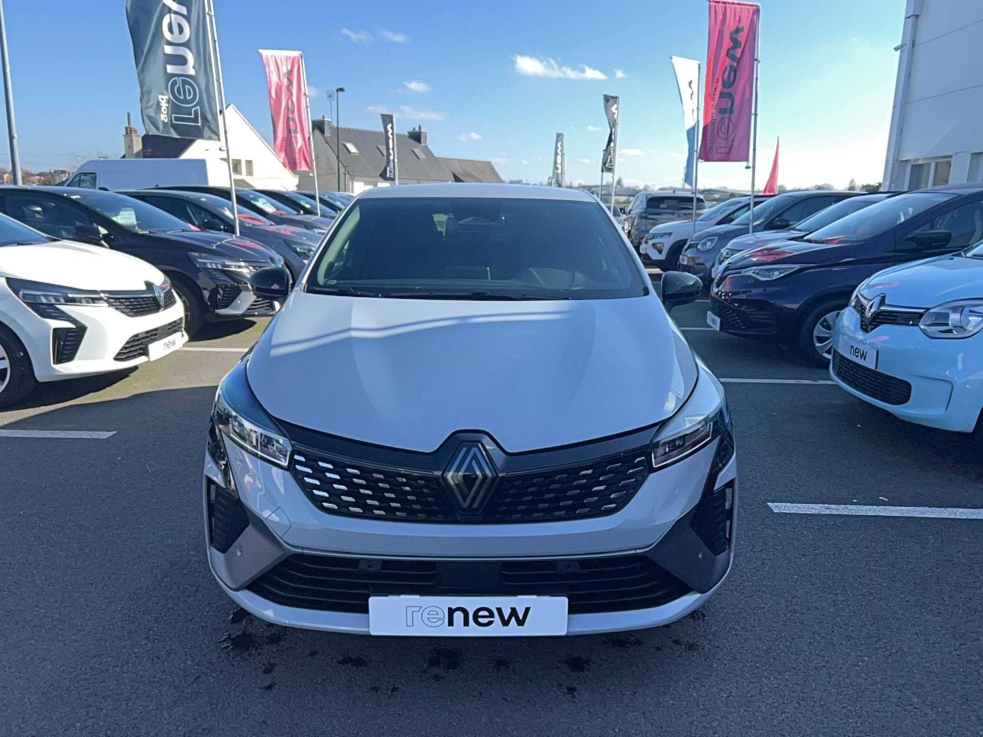 Vente en ligne Renault Clio 5 Clio E-Tech full hybrid 145 ch GSR2 au prix de 23 990 €