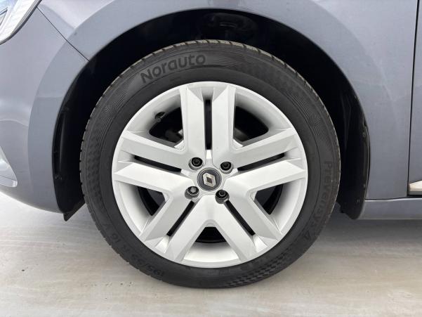 Vente en ligne Renault Clio 5 Clio SCe 65 - 21 au prix de 11 250 €