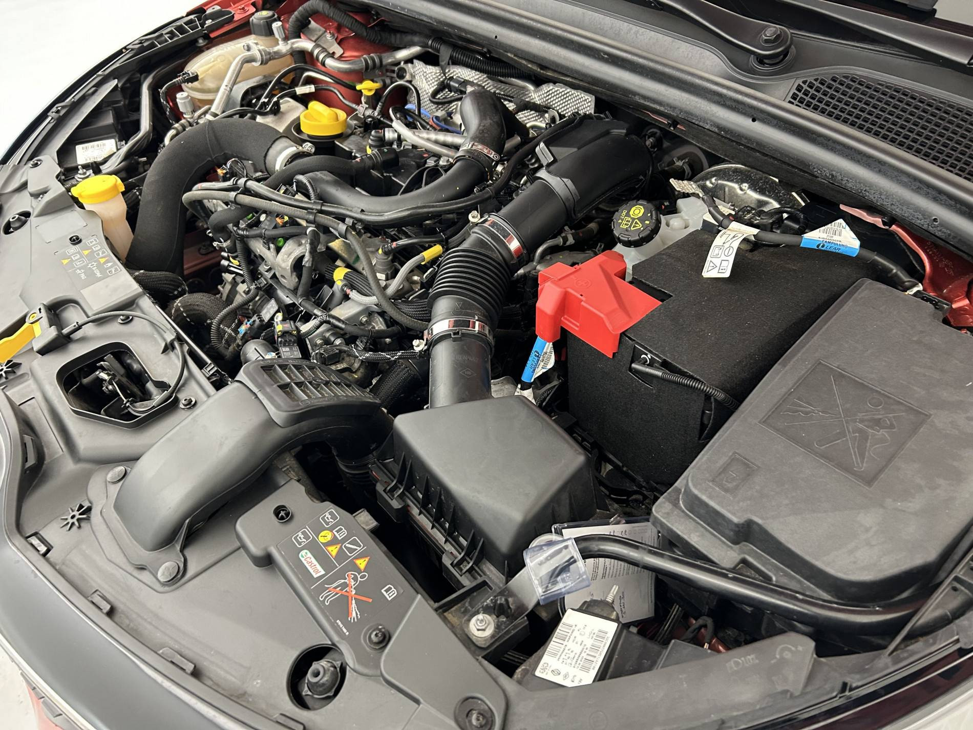 Vente en ligne Renault Clio 5 Clio TCe 100 GPL - 21N au prix de 13 500 €