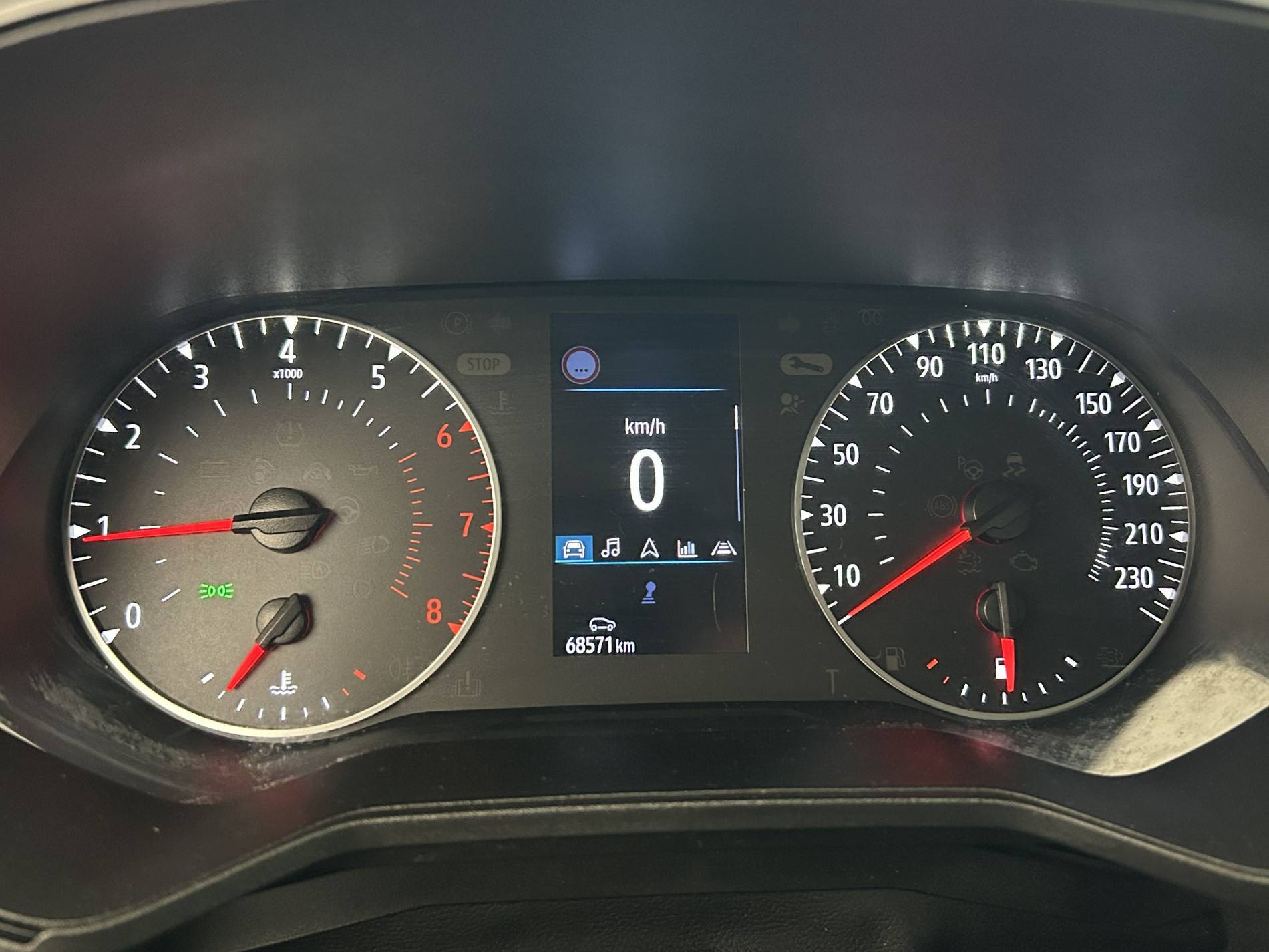 Vente en ligne Renault Clio 5 Clio TCe 100 GPL - 21N au prix de 13 500 €