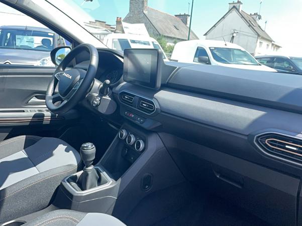 Vente en ligne Dacia Sandero  ECO-G 100 au prix de 16 500 €
