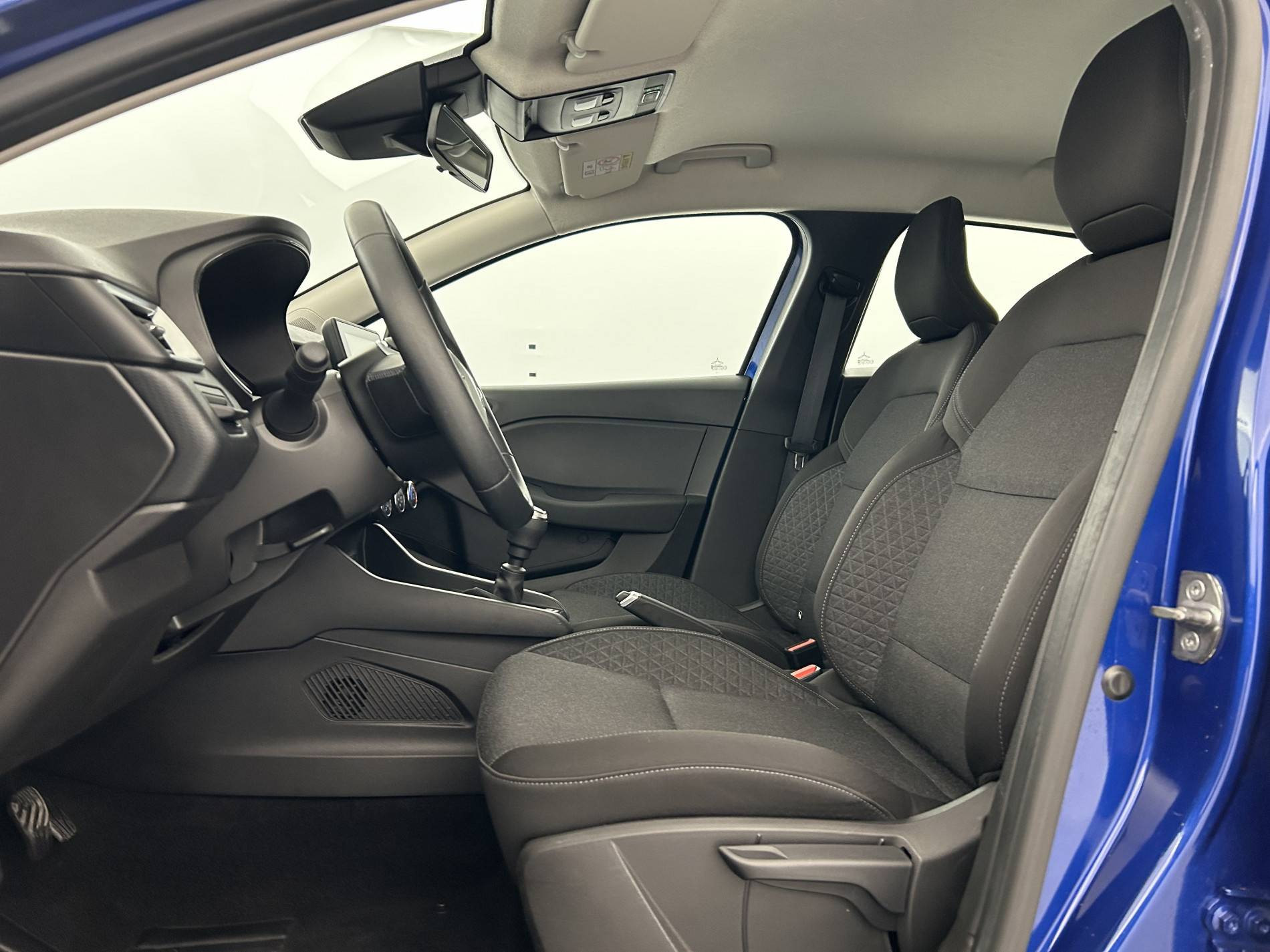 Vente en ligne Renault Clio 5 Clio TCe 90 au prix de 14 500 €