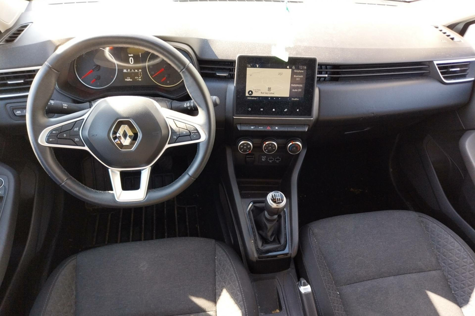 Vente en ligne Renault Clio 5 Clio Blue dCi 100 - 21N au prix de 13 800 €