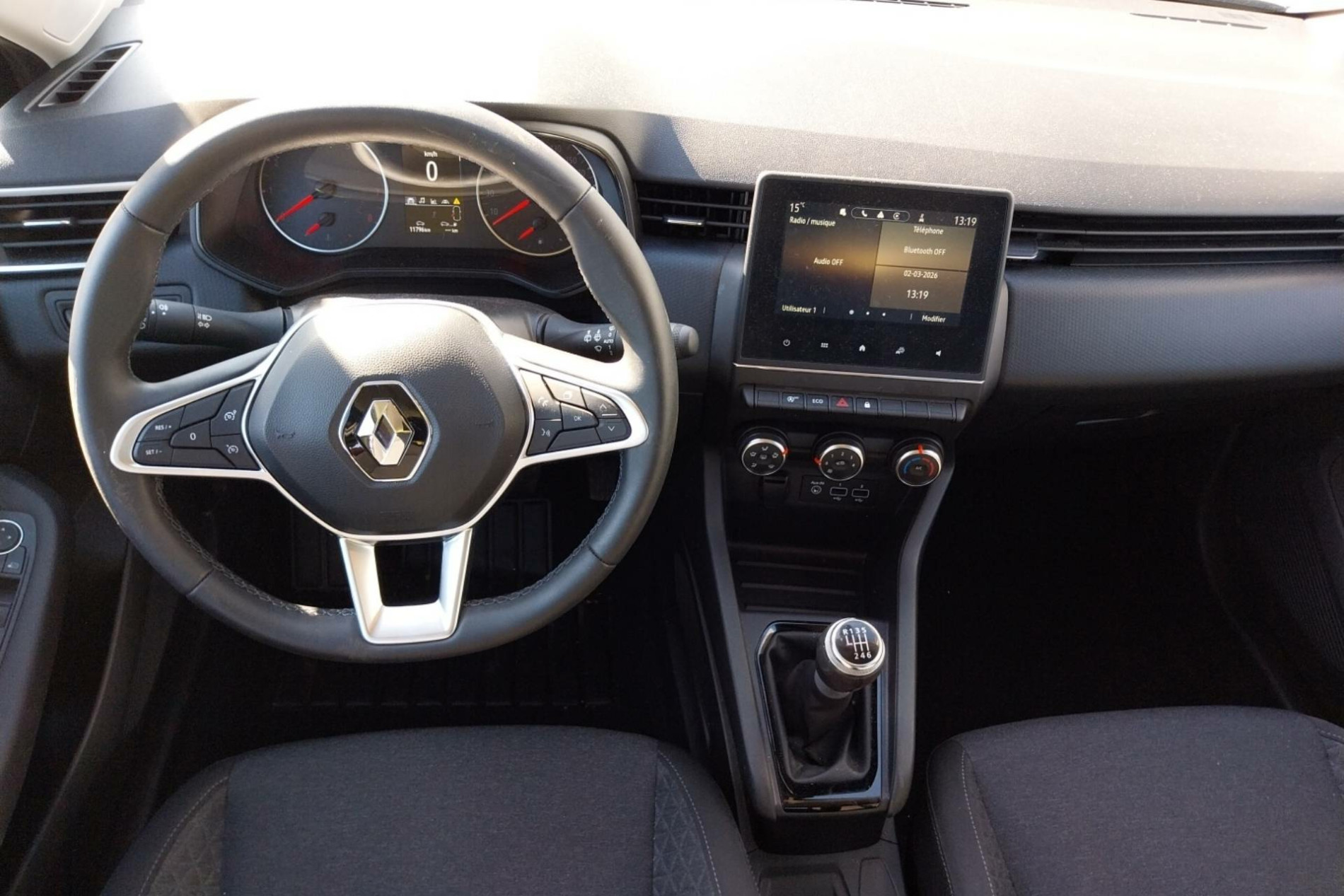 Vente en ligne Renault Clio 5 Clio TCe 90 au prix de 14 500 €