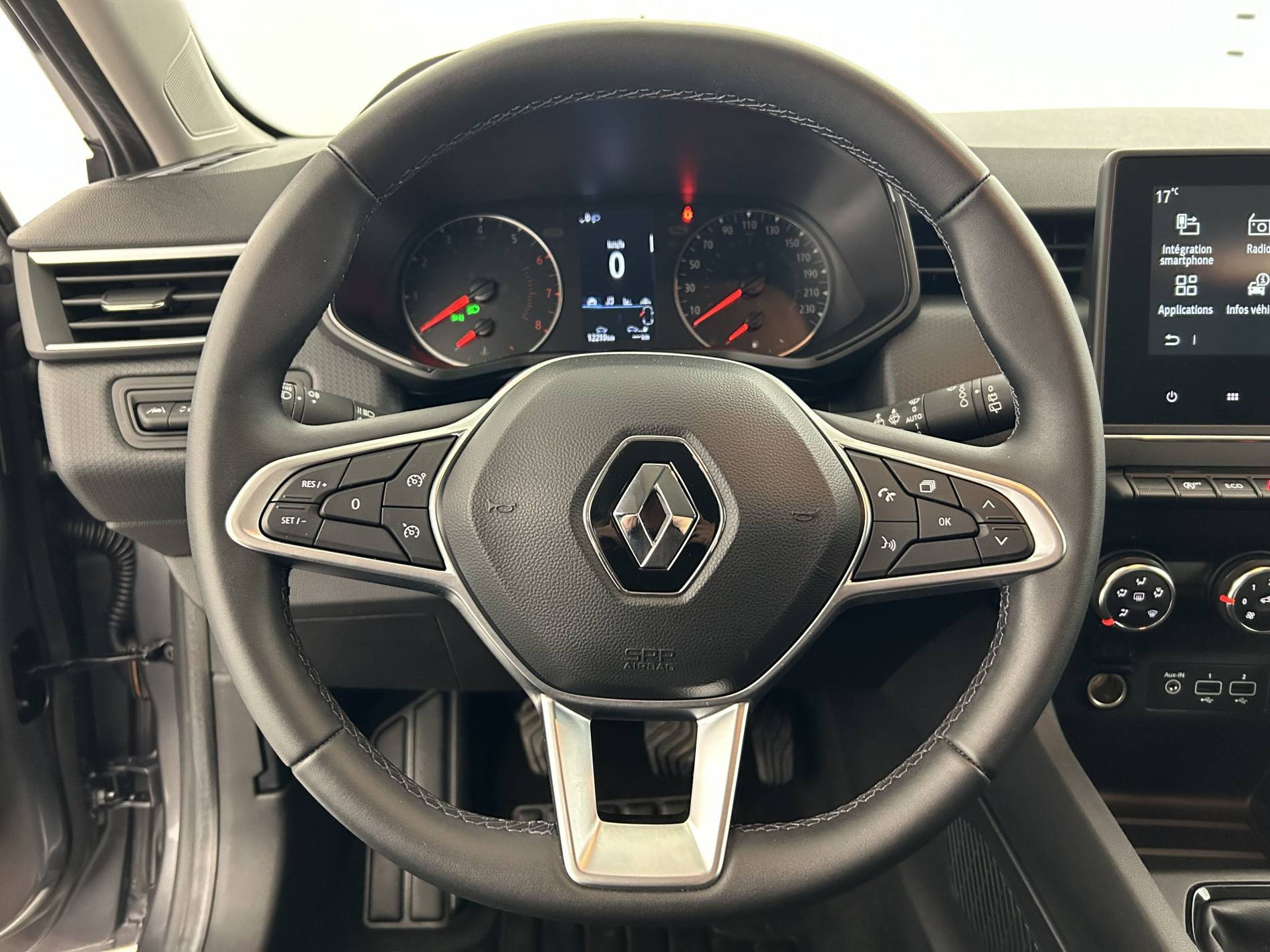 Vente en ligne Renault Clio 5 Clio TCe 90 au prix de 14 990 €