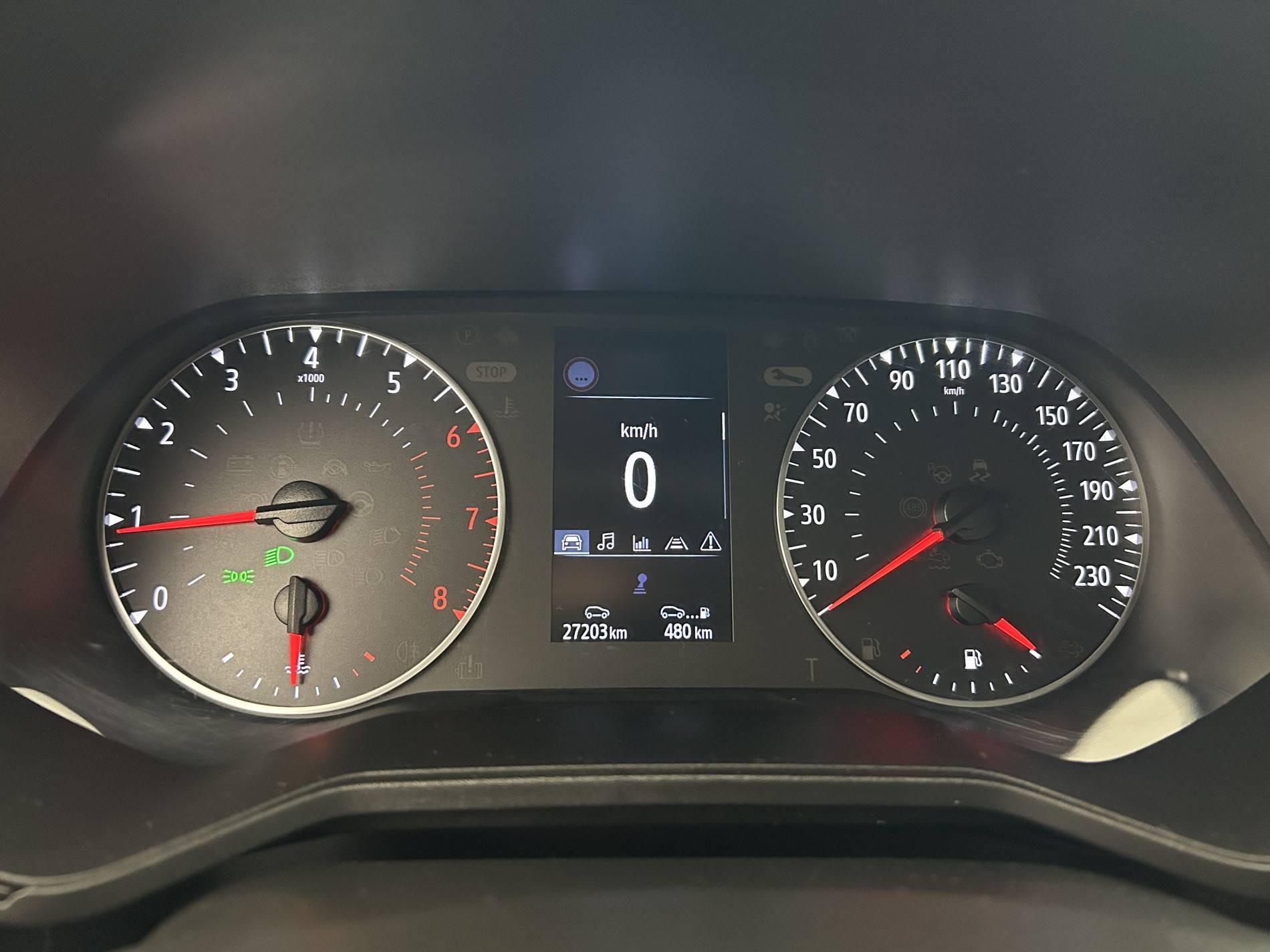 Vente en ligne Renault Clio 5 Clio TCe 90 au prix de 14 250 €