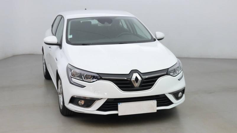 Vente en ligne Renault Megane 4 Mégane IV Berline Blue dCi 95 au prix de 14 950 €