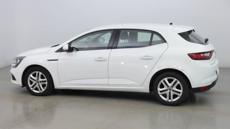 Vente en ligne Renault Megane 4 Mégane IV Berline Blue dCi 95 au prix de 14 950 €