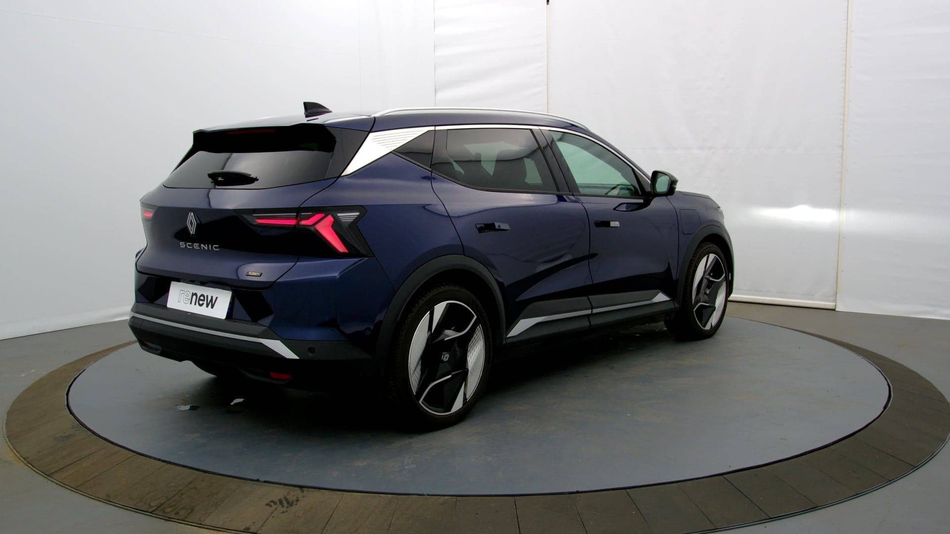 Vente en ligne Renault Scenic E-Tech  220 ch grande autonomie au prix de 40 900 €