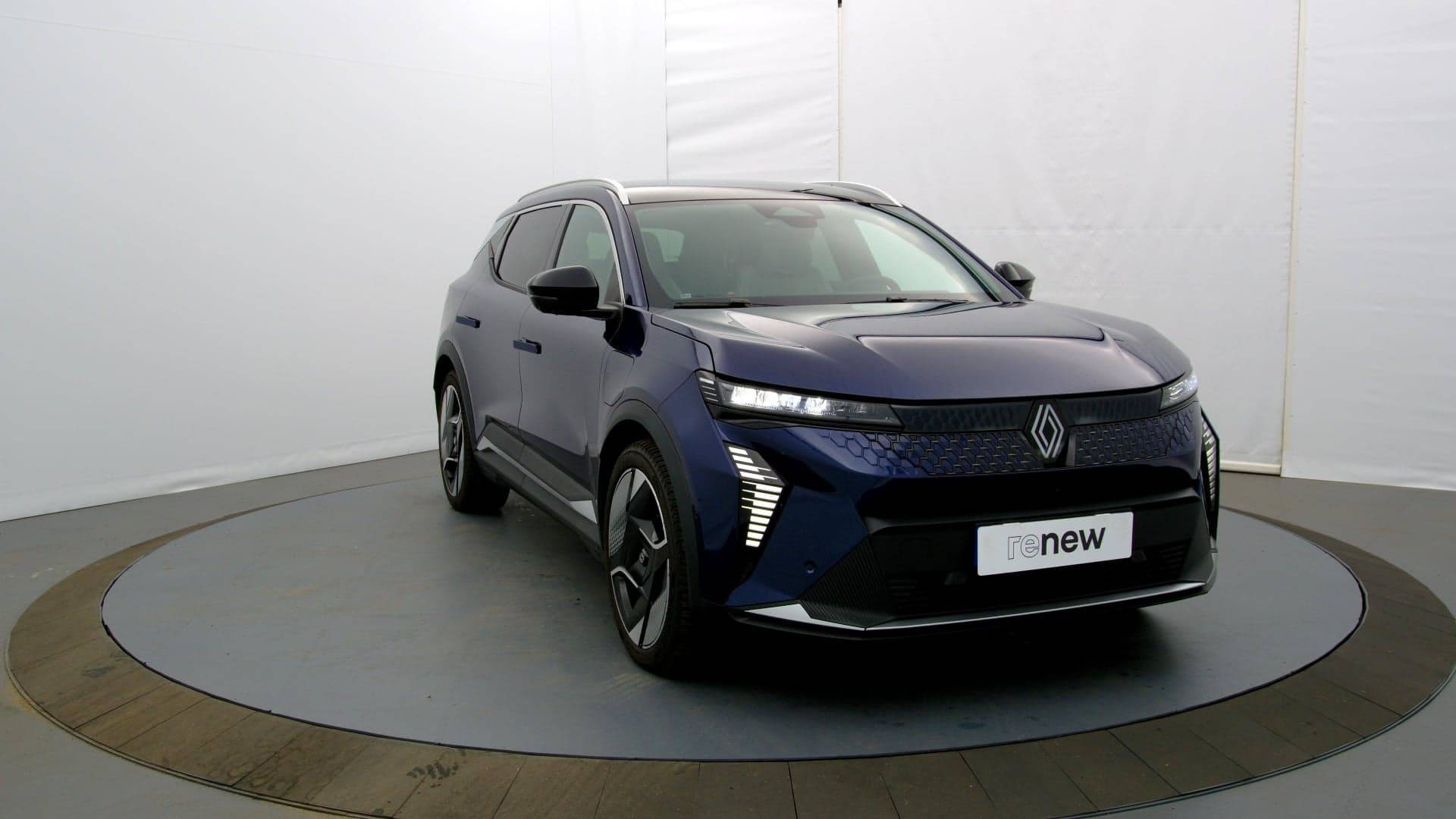 Vente en ligne Renault Scenic E-Tech  220 ch grande autonomie au prix de 40 900 €