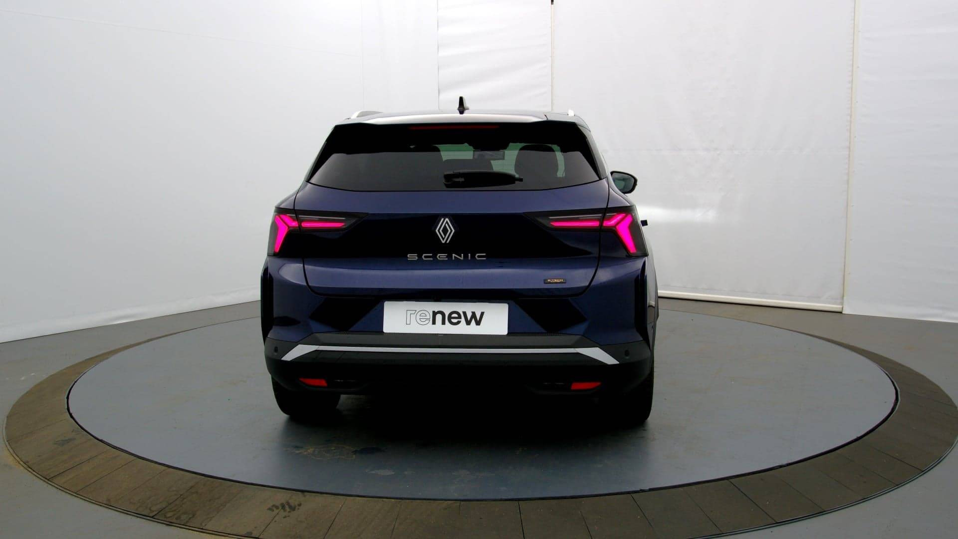 Vente en ligne Renault Scenic E-Tech  220 ch grande autonomie au prix de 40 900 €