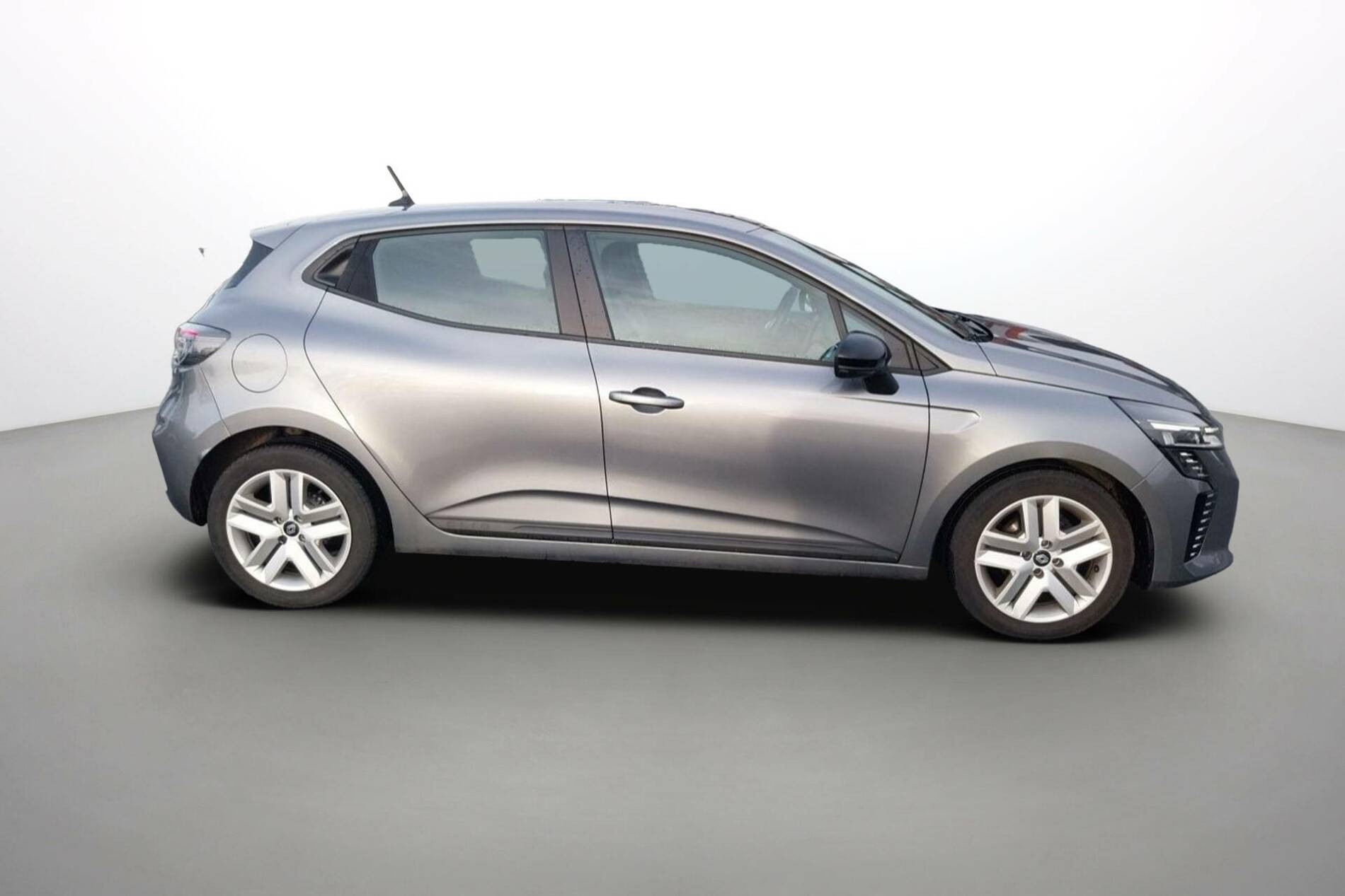 Vente en ligne Renault Clio 5 Clio TCe 100 GPL au prix de 14 500 €