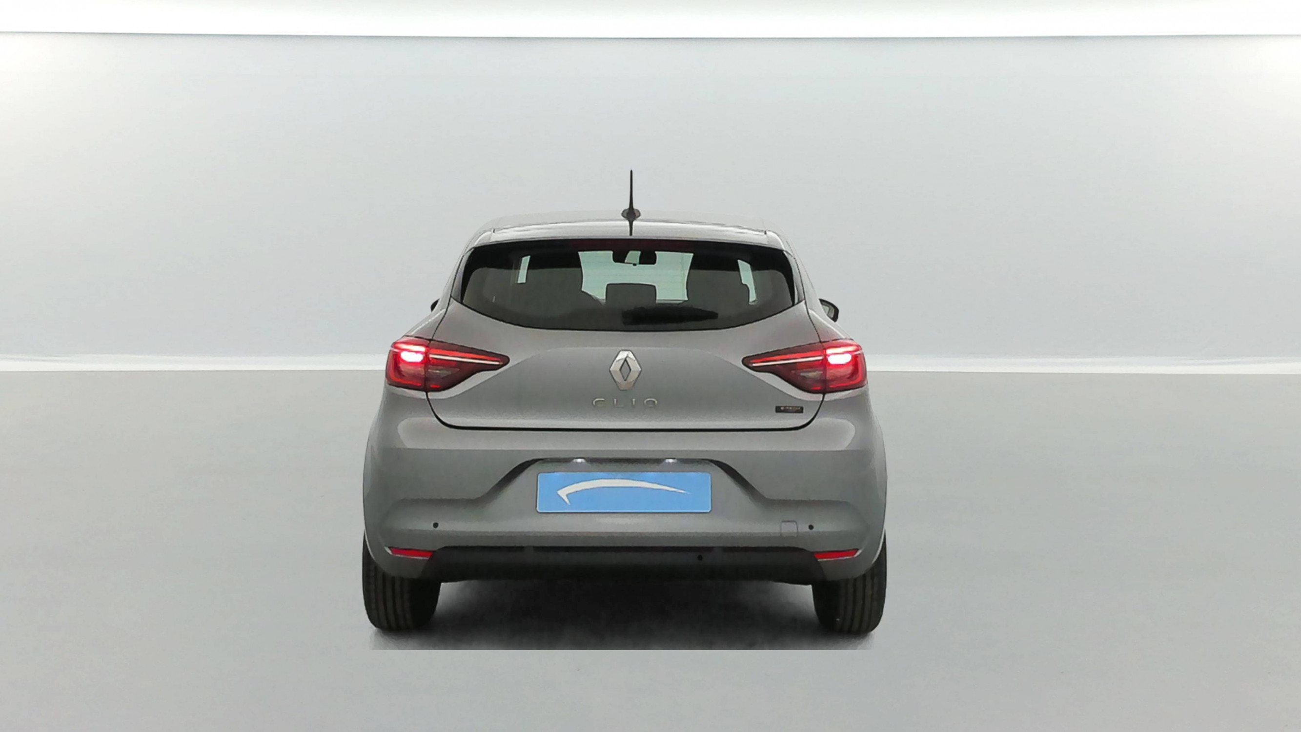 Vente en ligne Renault Clio 5 Clio E-Tech full hybrid 145 au prix de 17 490 €