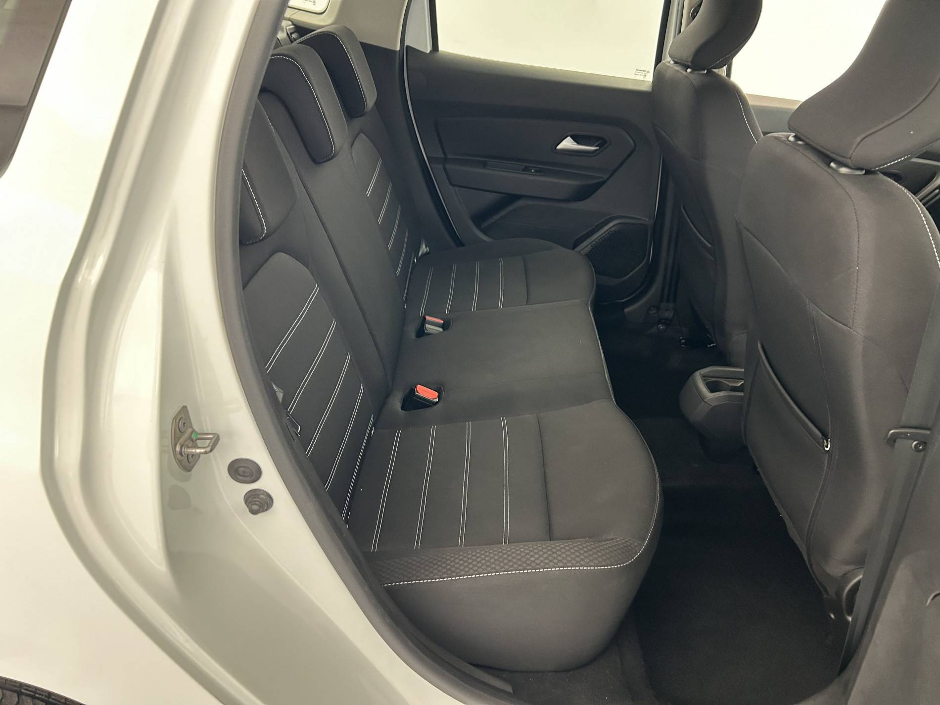 Vente en ligne Dacia Duster  ECO-G 100 4x2 au prix de 15 900 €