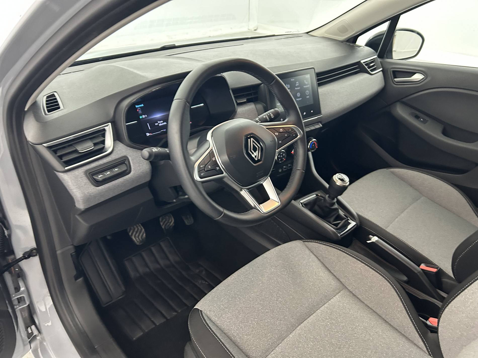 Vente en ligne Renault Clio 5 Clio TCe 90 ch GSR2 au prix de 15 800 €