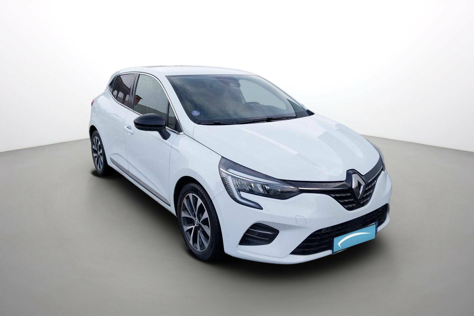 Vente en ligne Renault Clio 5 Clio TCe 140 au prix de 15 300 €