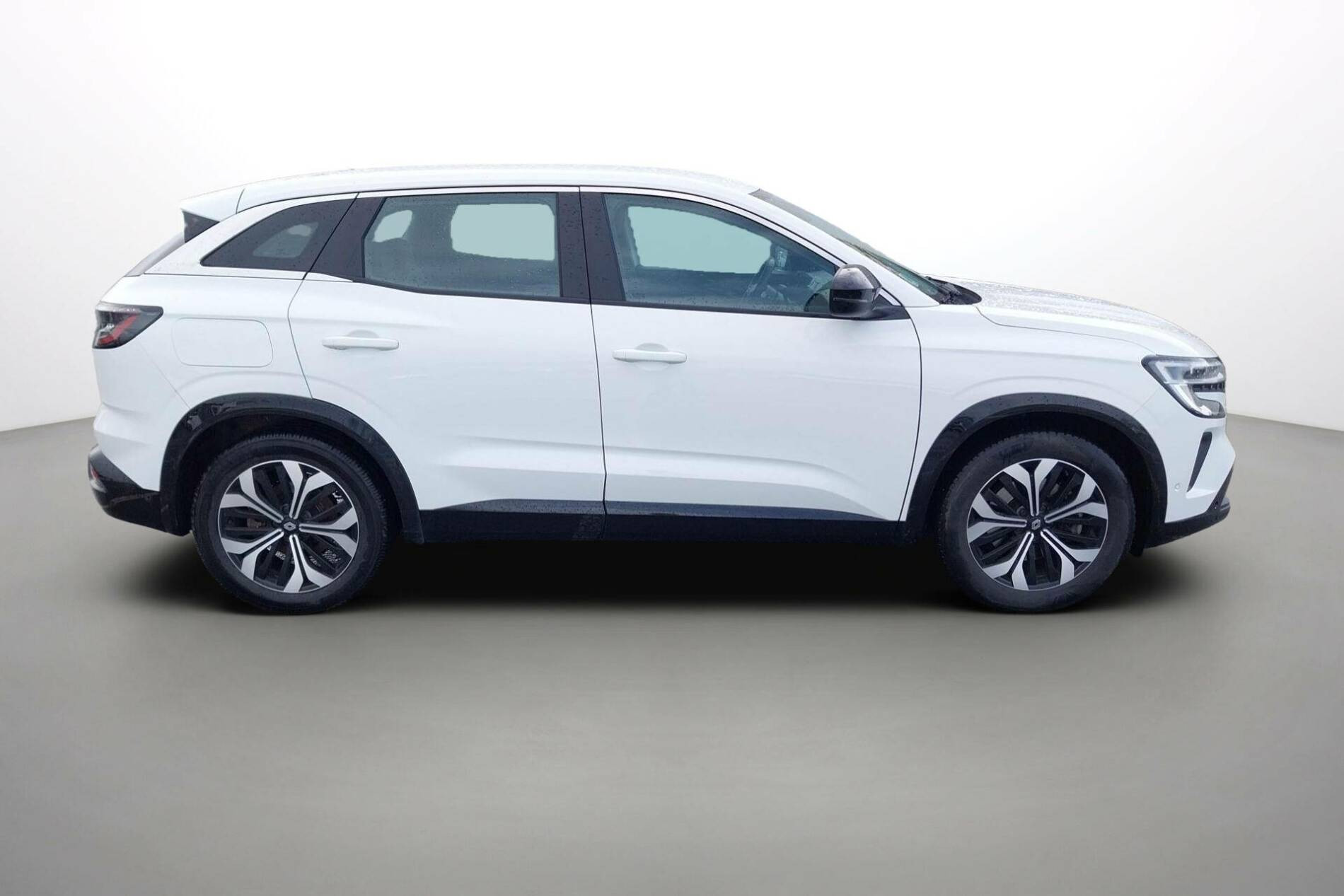 Vente en ligne Renault Austral  E-Tech hybrid 200 au prix de 21 500 €