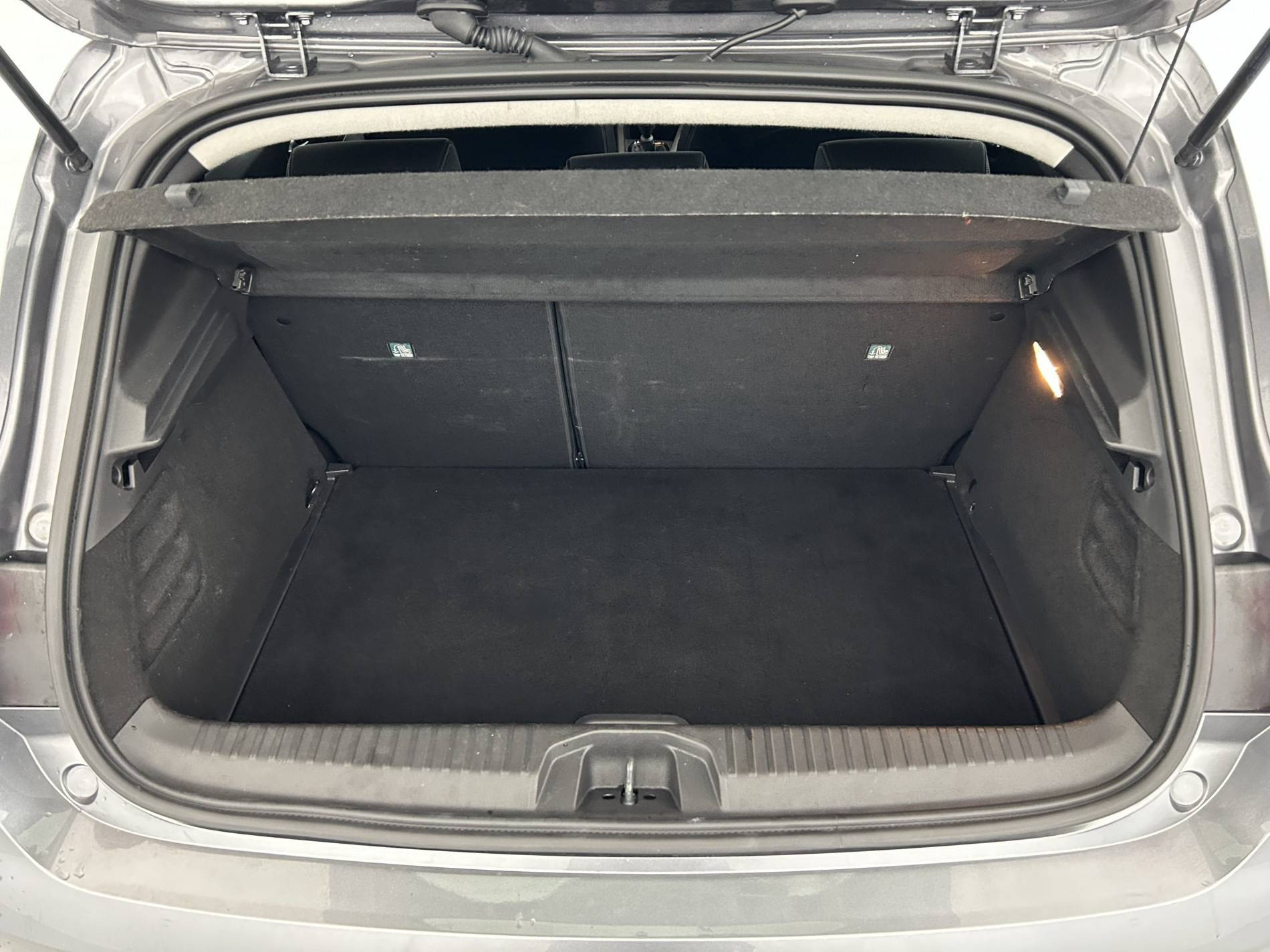 Vente en ligne Renault Clio 5 Clio TCe 90 au prix de 14 350 €