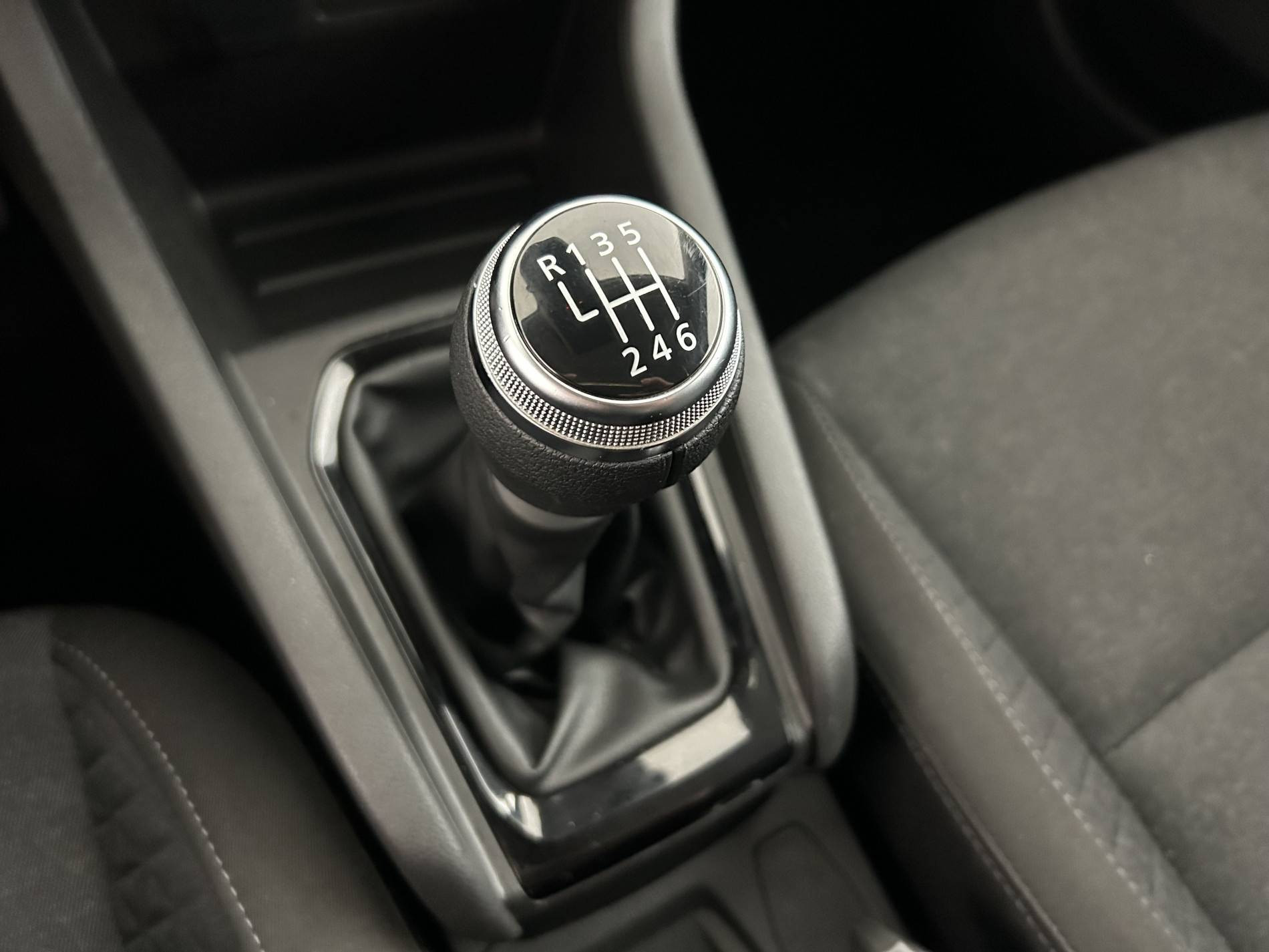 Vente en ligne Renault Clio 5 Clio TCe 90 au prix de 14 350 €