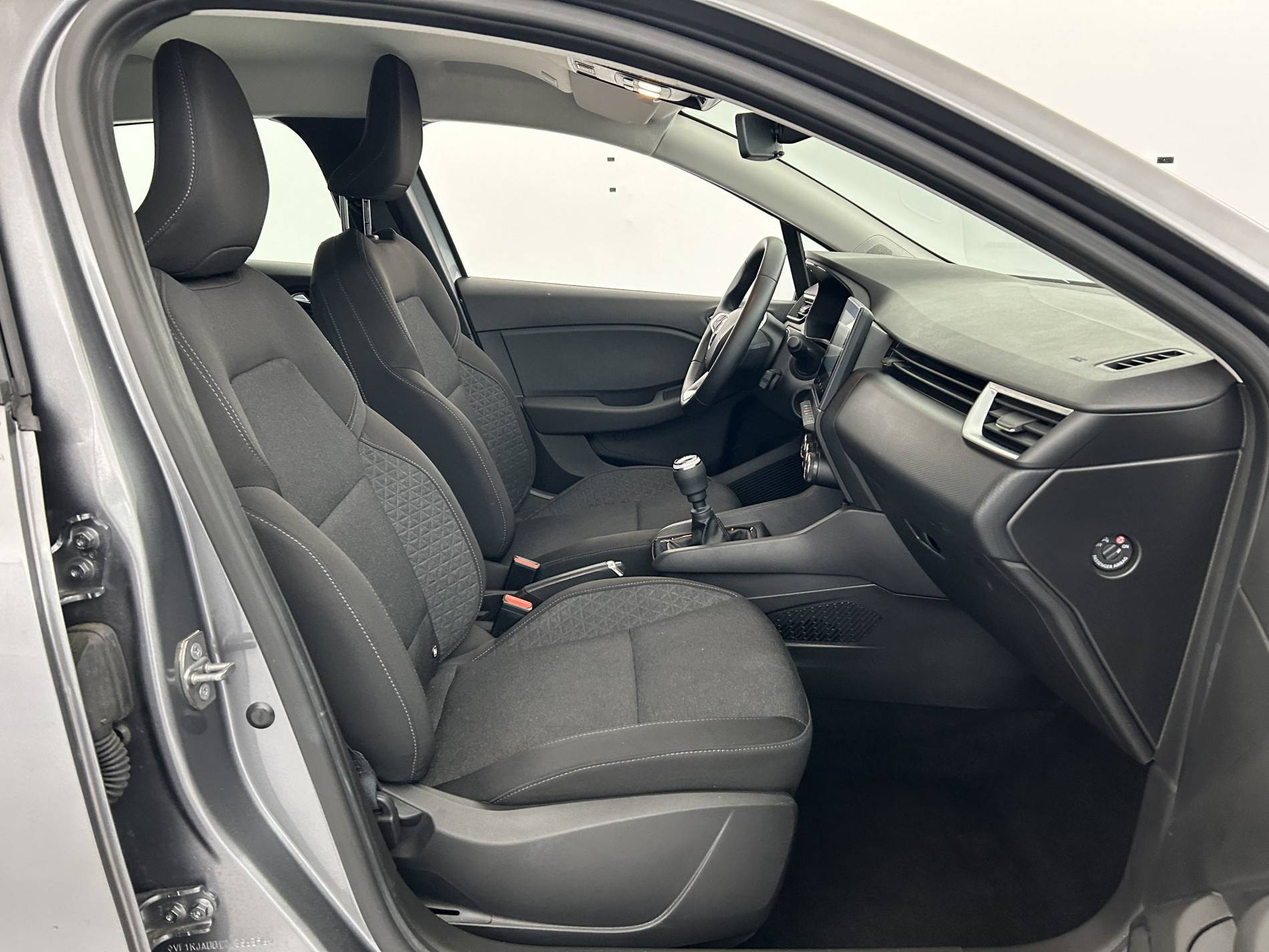 Vente en ligne Renault Clio 5 Clio TCe 90 au prix de 14 350 €