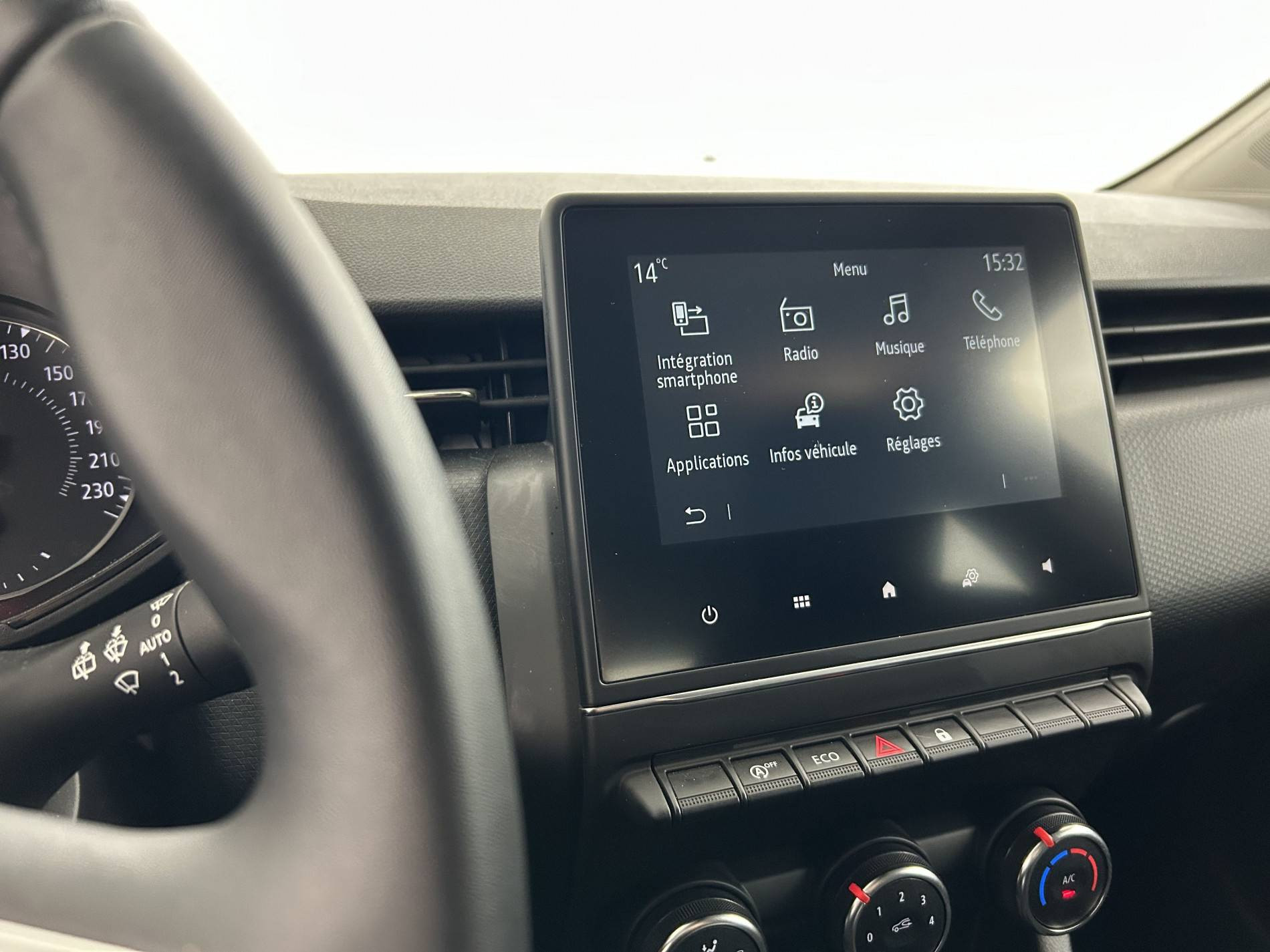 Vente en ligne Renault Clio 5 Clio TCe 90 au prix de 14 350 €