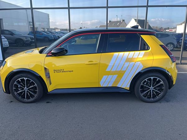 Vente en ligne Renault Renault 5 E-Tech  150 ch autonomie confort au prix de 32 700 €