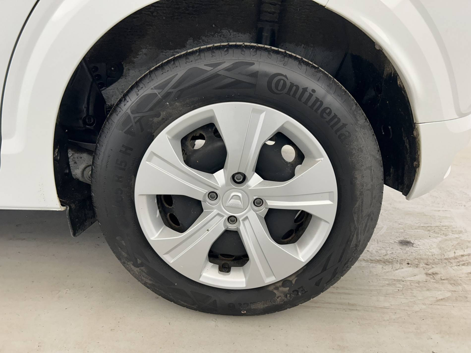 Vente en ligne Dacia Sandero  SCe 65 - 22 au prix de 10 900 €