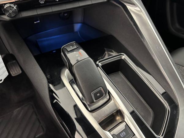 Vente en ligne Peugeot 3008  BlueHDi 130ch S&S EAT8 au prix de 18 960 €