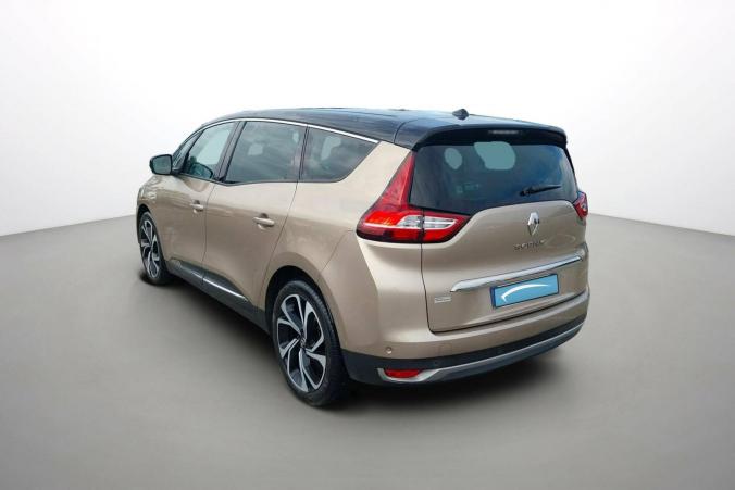 Vente en ligne Renault Grand Scenic 4 Grand Scenic Blue dCi 120 EDC au prix de 15 600 €