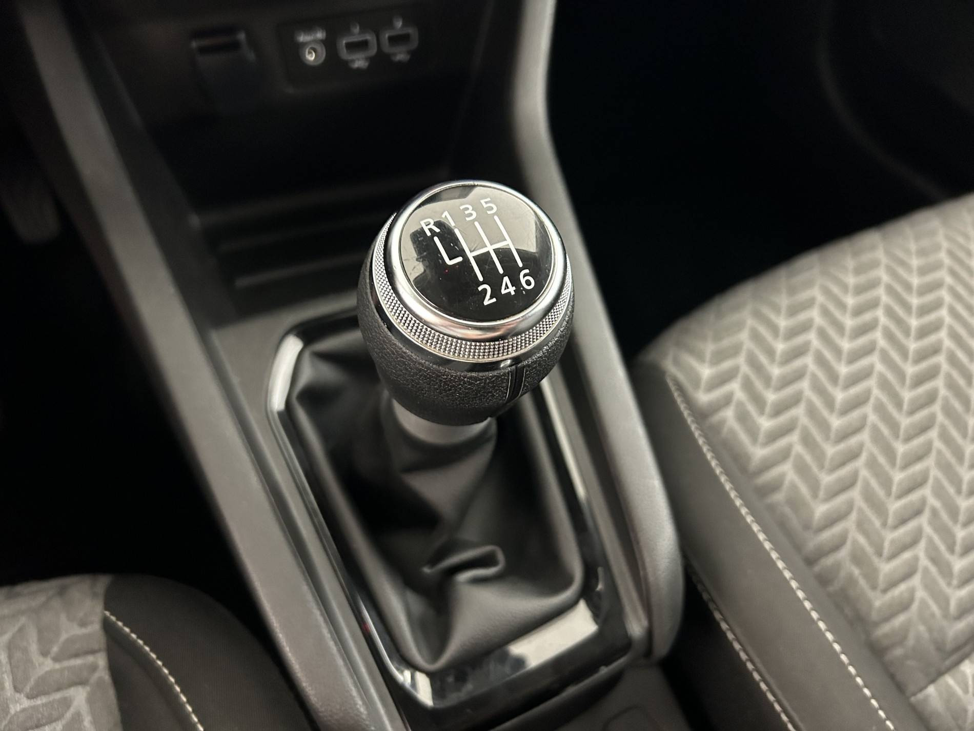 Vente en ligne Renault Clio 5 Clio Blue dCi 100 au prix de 14 950 €