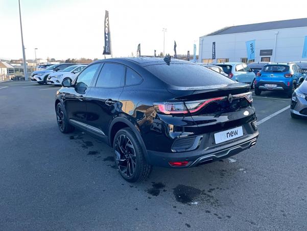 Vente en ligne Renault Arkana  mild hybrid 160 EDC GSR2 au prix de 29 990 €
