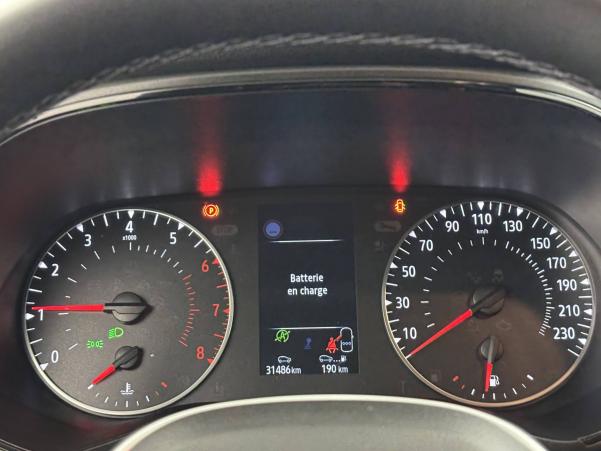 Vente en ligne Renault Clio 5 Clio TCe 90 au prix de 14 900 €