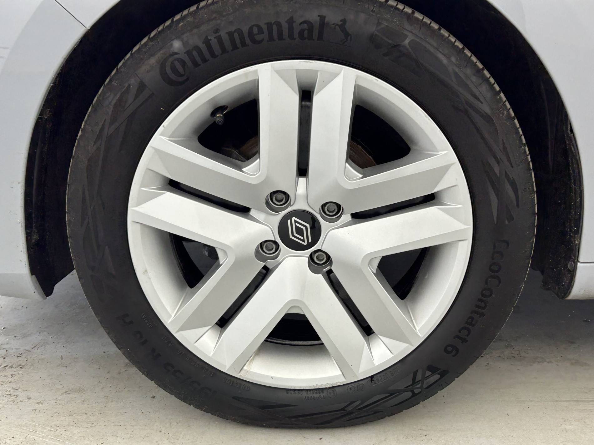 Vente en ligne Renault Clio 5 Clio TCe 90 ch GSR2 au prix de 15 800 €