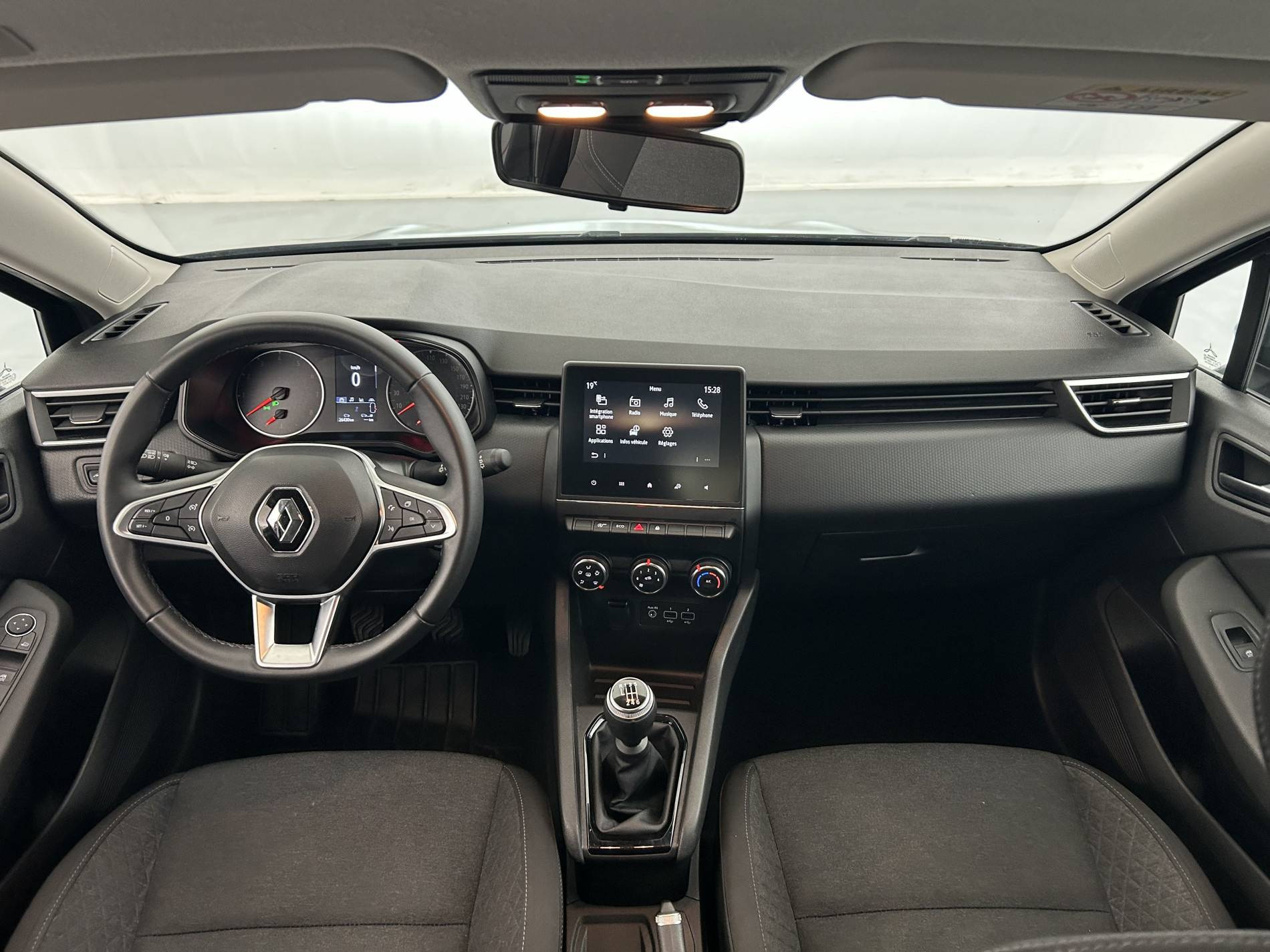 Vente en ligne Renault Clio 5 Clio TCe 90 au prix de 14 290 €