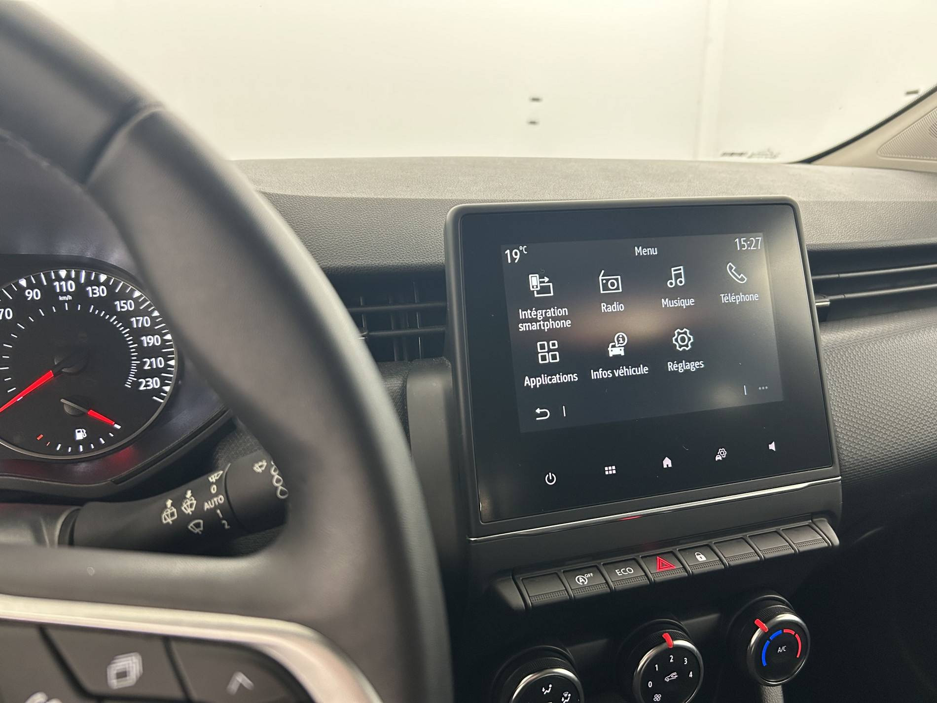 Vente en ligne Renault Clio 5 Clio TCe 90 au prix de 14 290 €