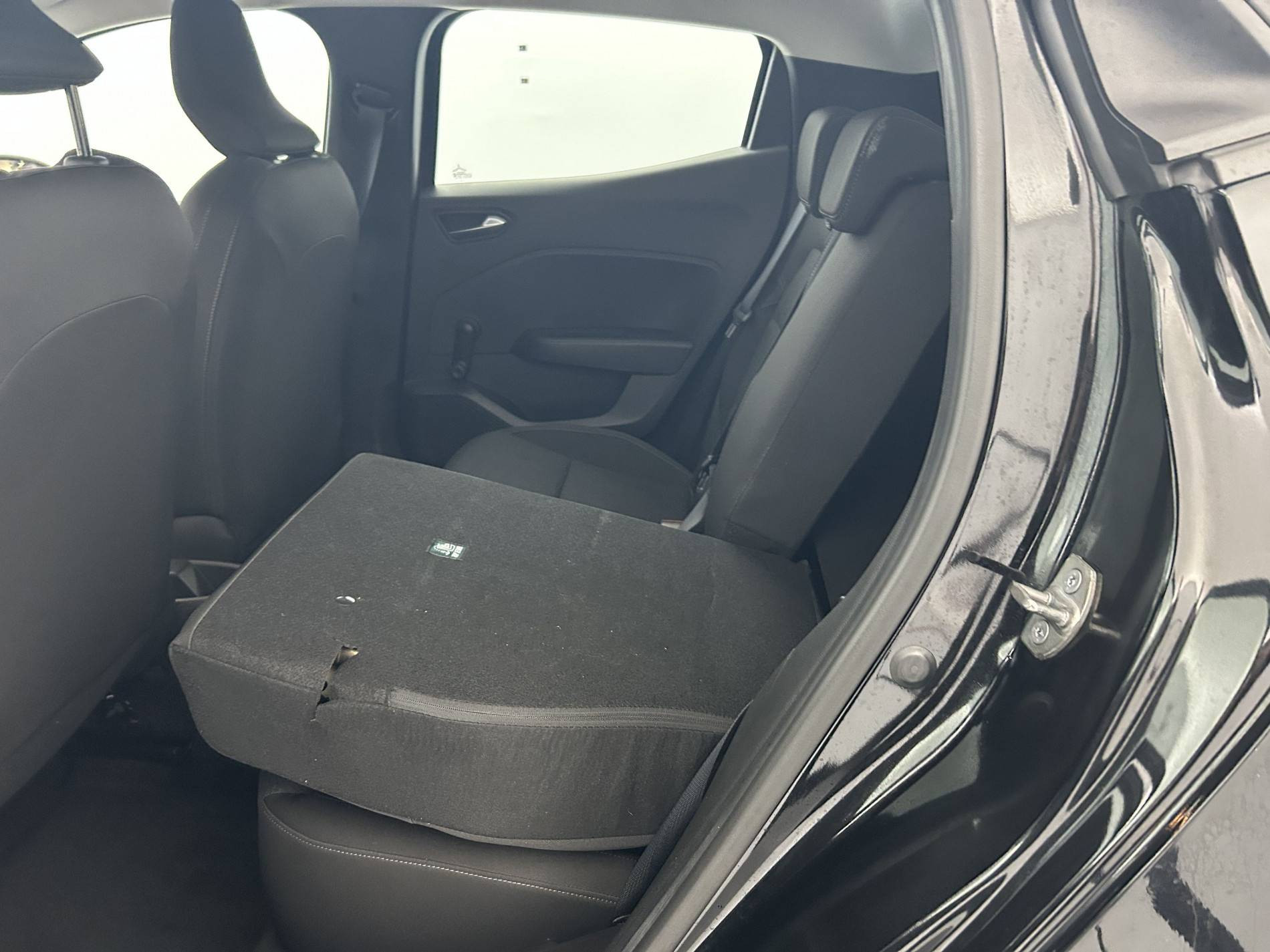 Vente en ligne Renault Clio 5 Clio TCe 90 au prix de 14 290 €