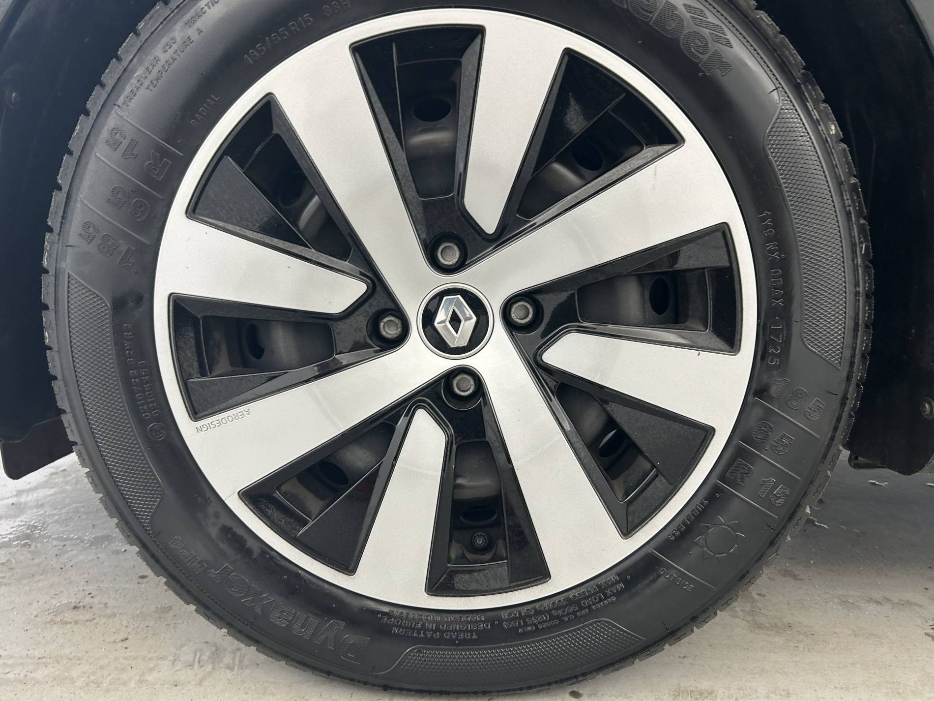 Vente en ligne Renault Clio 5 Clio TCe 90 au prix de 14 290 €