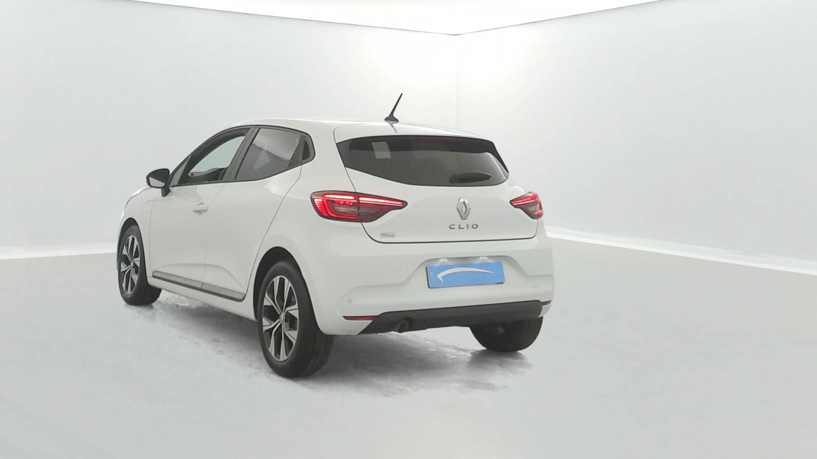 Vente en ligne Renault Clio 5 Clio TCe 90 au prix de 14 950 €