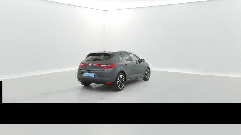 Vente en ligne Renault Megane 4 Mégane IV Berline TCe 140 EDC FAP au prix de 16 900 €