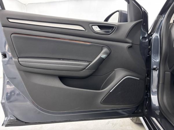 Vente en ligne Renault Megane 4 Mégane IV Berline TCe 140 EDC FAP au prix de 16 900 €