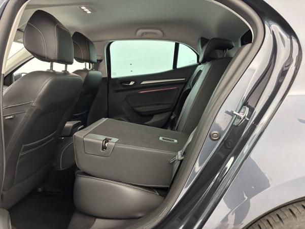 Vente en ligne Renault Megane 4 Mégane IV Berline TCe 140 EDC FAP au prix de 16 900 €