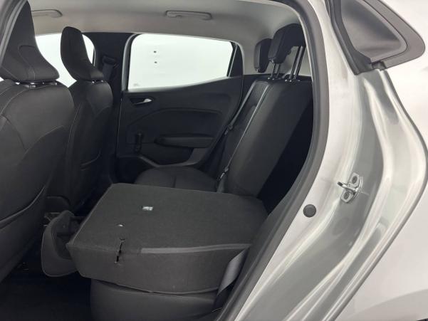 Vente en ligne Renault Clio 5 Clio TCe 90 - 21 au prix de 13 100 €