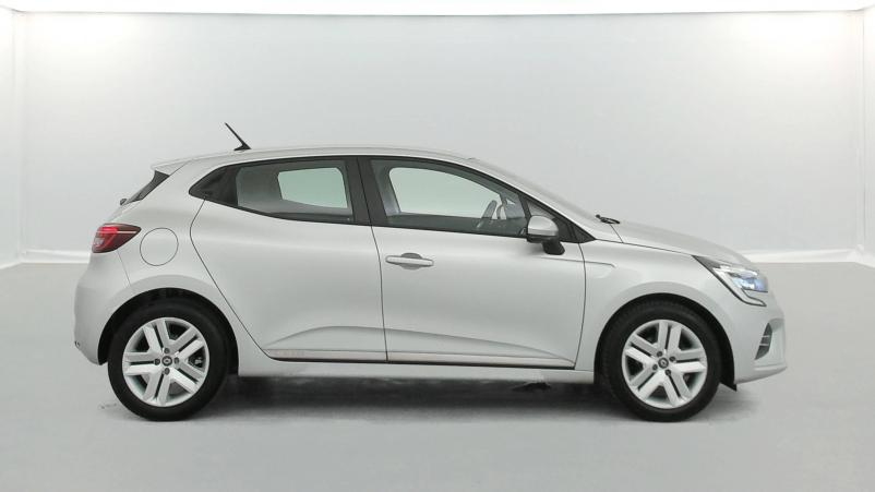 Vente en ligne Renault Clio 5 Clio TCe 90 - 21 au prix de 13 100 €