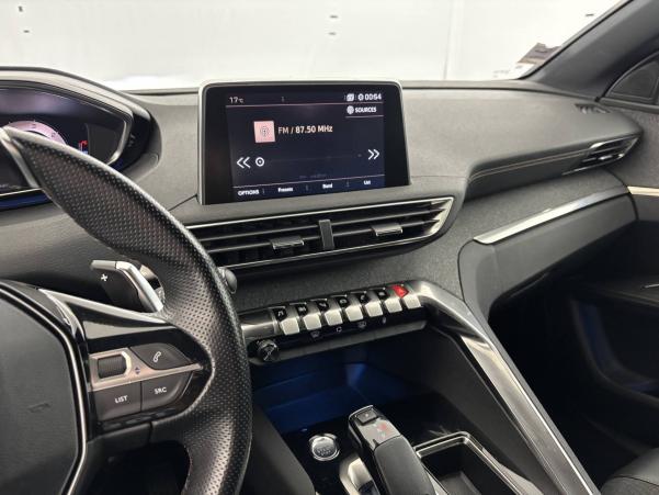 Vente en ligne Peugeot 3008  BlueHDi 130ch S&S EAT8 au prix de 18 950 €