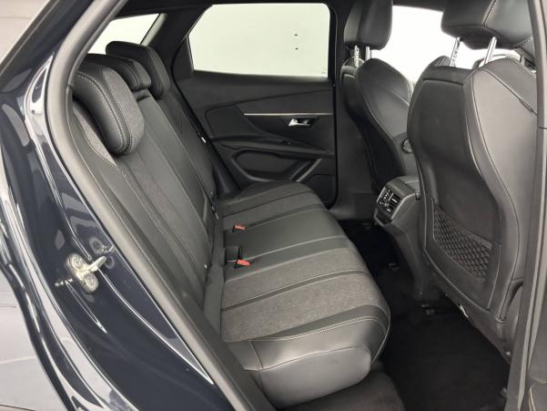 Vente en ligne Peugeot 3008  BlueHDi 130ch S&S EAT8 au prix de 18 950 €