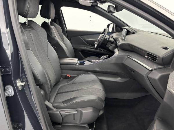 Vente en ligne Peugeot 3008  BlueHDi 130ch S&S EAT8 au prix de 18 950 €
