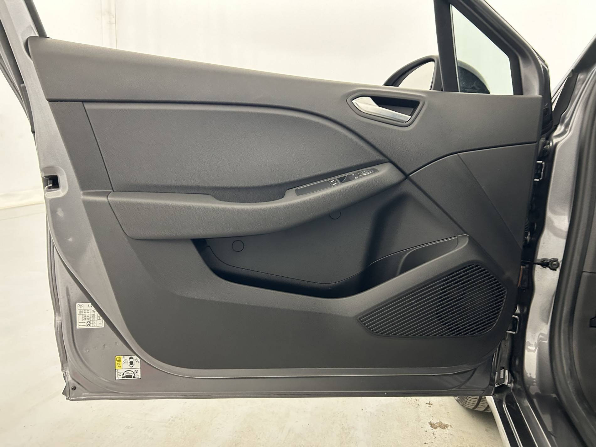 Vente en ligne Renault Clio 5 Clio TCe 90 au prix de 14 050 €