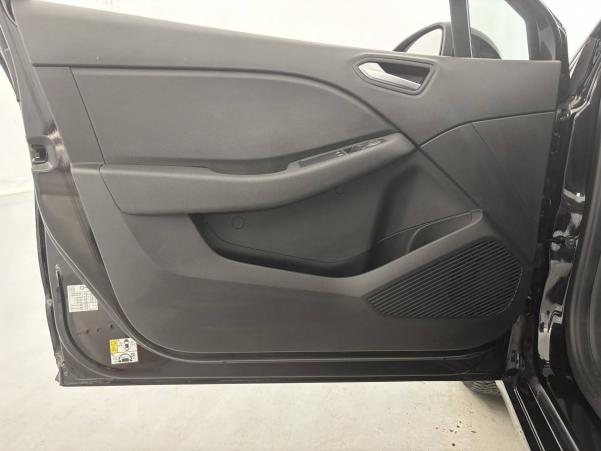 Vente en ligne Renault Clio 5 Clio TCe 90 au prix de 13 900 €