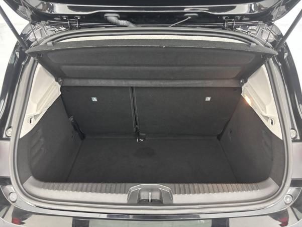 Vente en ligne Renault Clio 5 Clio TCe 90 au prix de 13 900 €