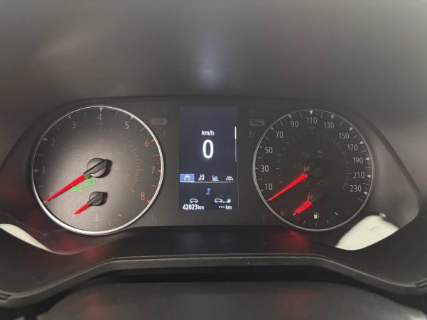 Vente en ligne Renault Clio 5 Clio TCe 90 au prix de 13 900 €